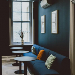 Office space to let in London