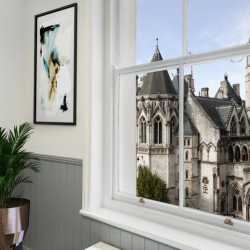 Offices at 218 Strand