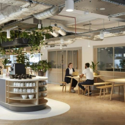 Serviced office centre to rent in London
