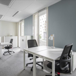 Serviced office to lease in Nantes