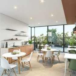 Office suites to rent in Issy-Les-Moulineaux