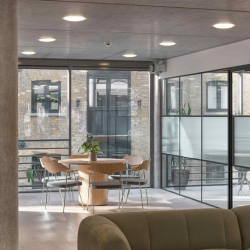 Serviced office to lease in London