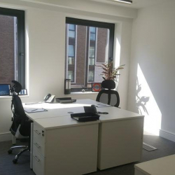 Office spaces in central London