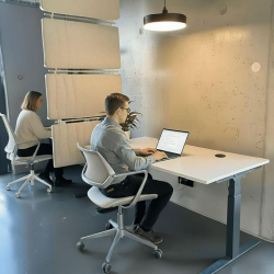 Offices at 23, Burdastraße