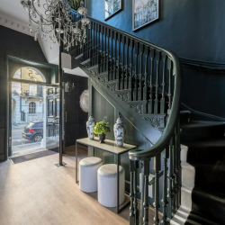Executive office centre in London