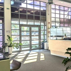 Interior of 24, Λαγουμιτζή