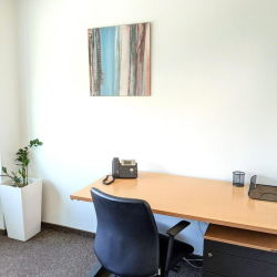 Office suite to lease in Kallithea
