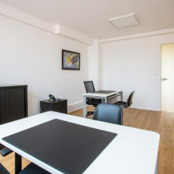 Offices at 24 Avenue du Prado