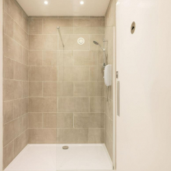 Office suites to let in London