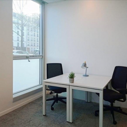 Executive office centres in central Paris