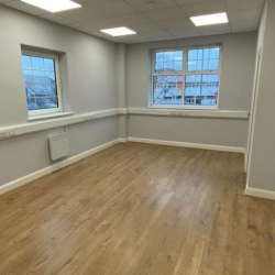 Serviced office - London