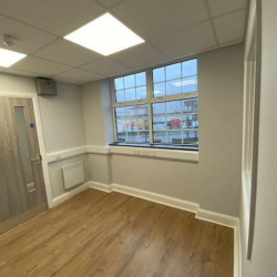 Serviced office to hire in London