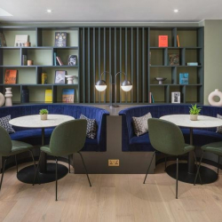 Serviced office - London