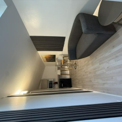 Executive office in Suresnes