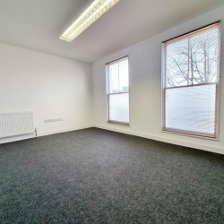 Executive suite to let in Gravesend