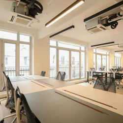Paris serviced office