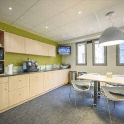 Executive offices to hire in Lyon