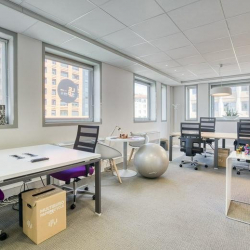 Office accomodation to rent in Lyon