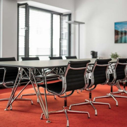 Office suite to let in Frankfurt