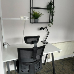Office accomodations to rent in Tonbridge
