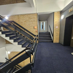 Serviced office to rent in Luton