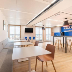 Serviced office to lease in Paris