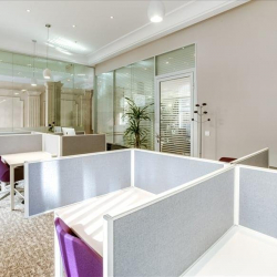 Office accomodation in Paris