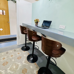 Exterior image of 29-39 London Road