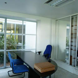 Offices at 293-295 boulevard Saint Denis