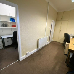 Exterior view of 29a Larchfield Street