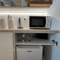 Offices at 2B, Beco do Rosendo