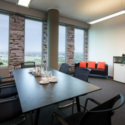 Office accomodation to let in Eschborn