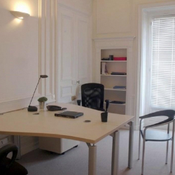 Serviced offices to rent in Paris