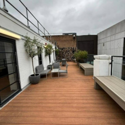 Serviced office to let in London