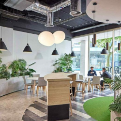 Office suite to hire in Swindon