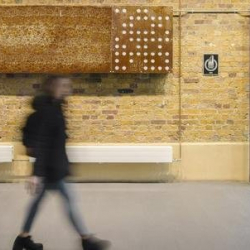 Executive office to let in London