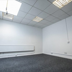 Serviced office to let in Twickenham