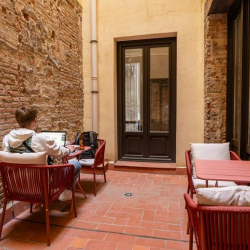 Exterior view of 32, Carrer dels Flassaders, Ciutat Vella