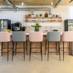Executive offices in central Oxford