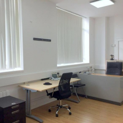 Executive suite to let in London