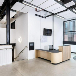 Serviced office to let in Northampton