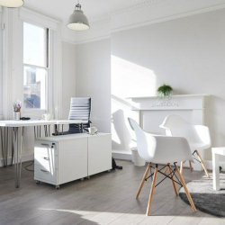 Office suite to lease in Norwich
