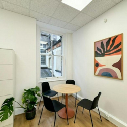 Serviced office in London