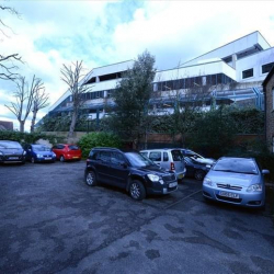 Office spaces to let in Sutton (London)