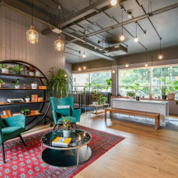 Serviced office to rent in London