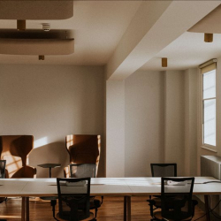 Office accomodations to hire in Bristol