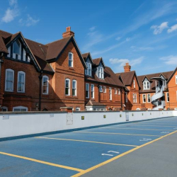 Office accommodations to rent in Solihull (UK)