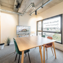 Executive offices in central Vernon (France)