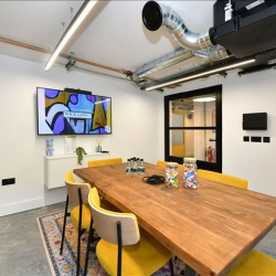 Executive suite to rent in London