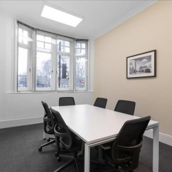 Executive suite to lease in London